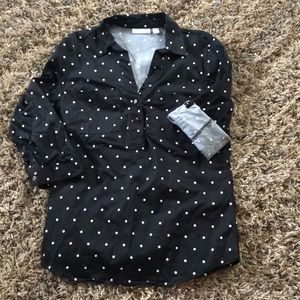 🦋$5/$25 1/4 button dress shirt 3/4 sleeve